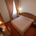 Da Roberto Lazise