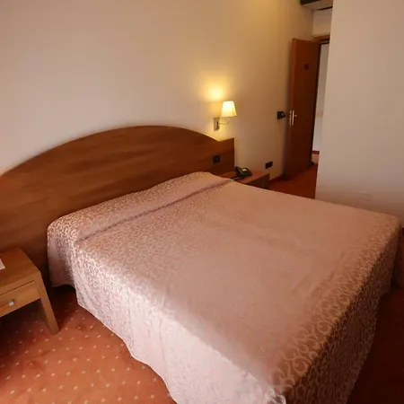 Da Roberto Лацизе