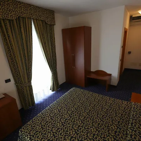 Da Roberto Hotell 3*