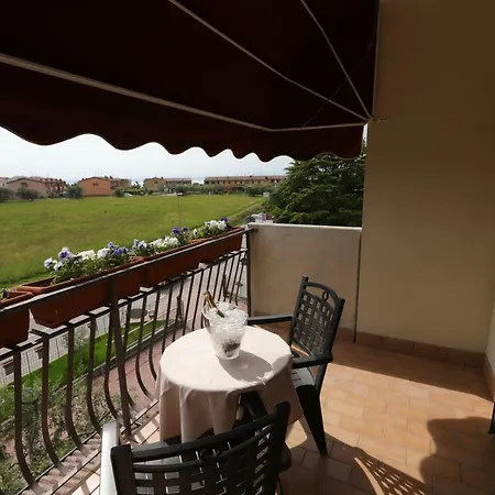 Da Roberto Λατζίζε